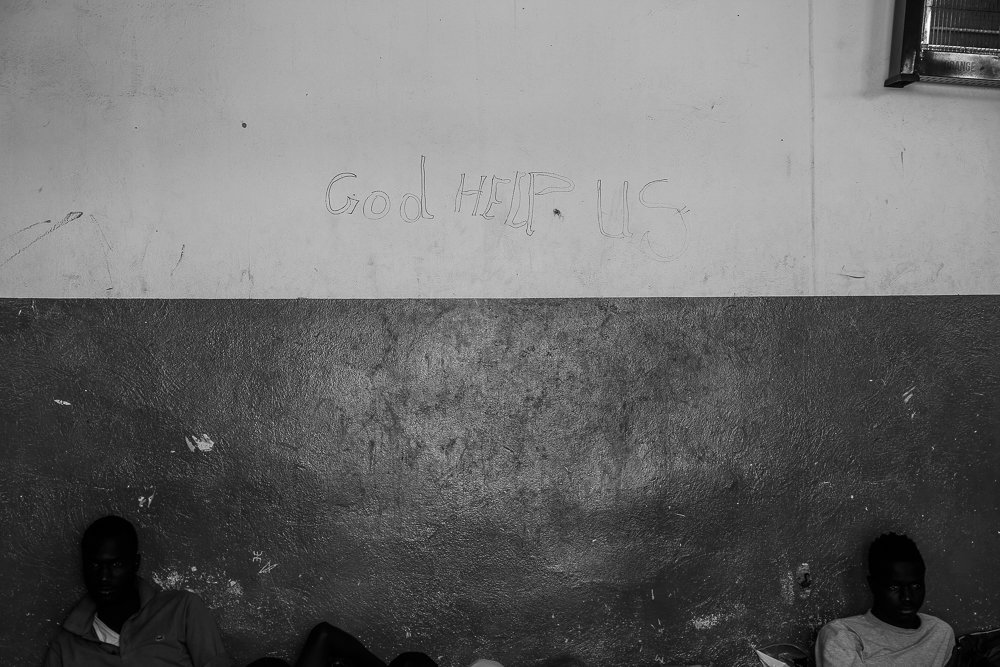 detained and deported Photo