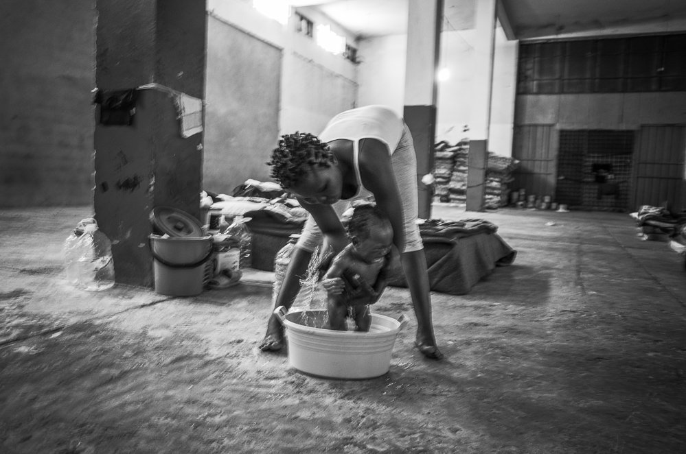 detained and deported Photo