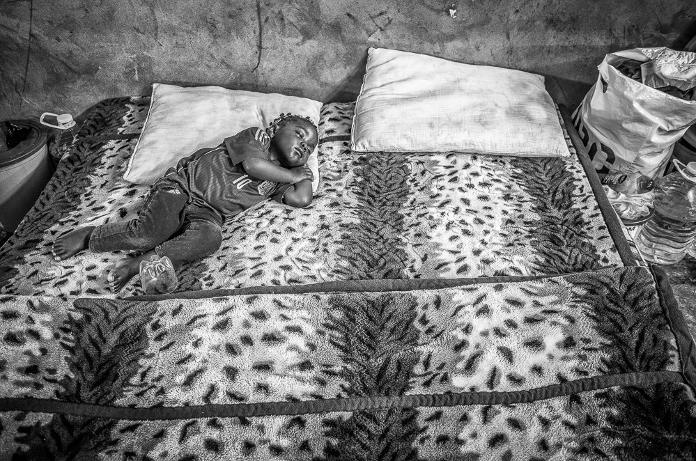 detained and deported Photo